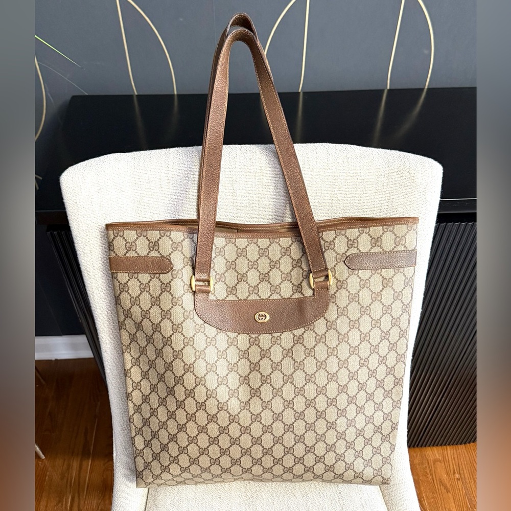 Authentic Gucci large tote bag brown monogram coated canvas - Picture 3 of 16